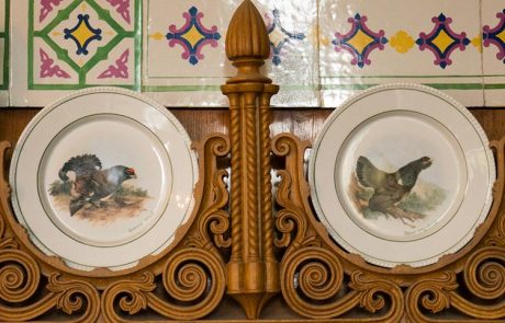 Wandteller aus Porzellan